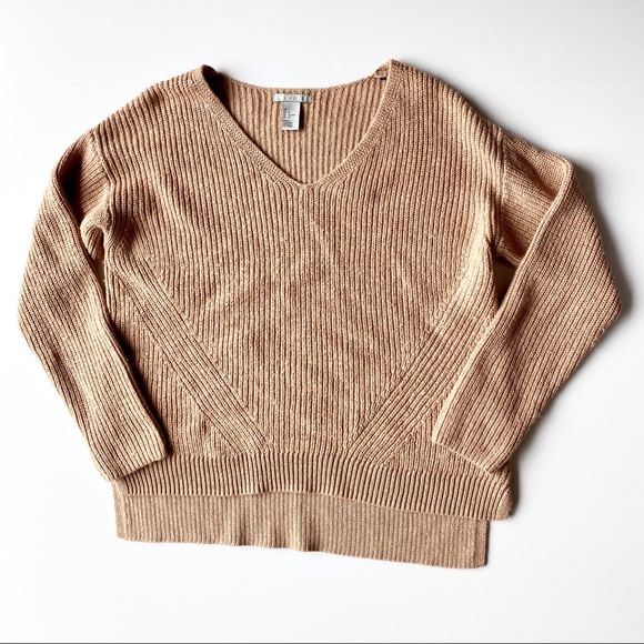 H&M Sweaters - H&M Sweater V-Neck Long Sleeve Knit Peach Size S